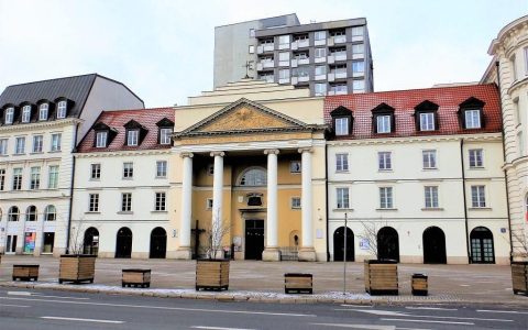 Erygowanie duszpasterstwa w Warszawie